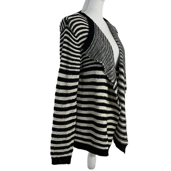 Another Story NYC Studio Shrug Cardigan Sweater Large Black and White Sequin - Picture 2 of 9